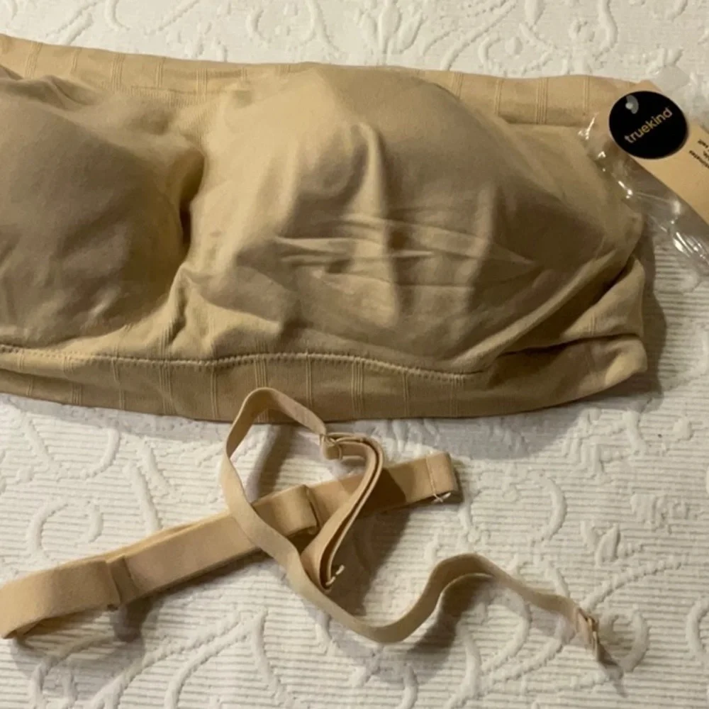Convertible Strapless Bandeau Bra - NWT